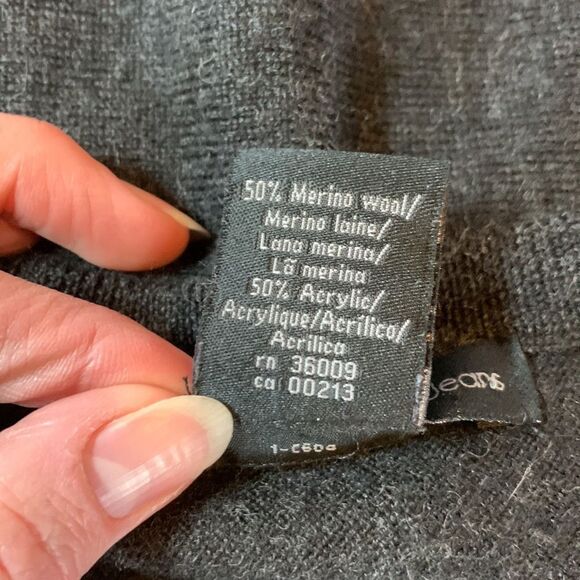 Calvin Klein Monogram Black Sweater Merino Wool Large - Picture 7 of 9